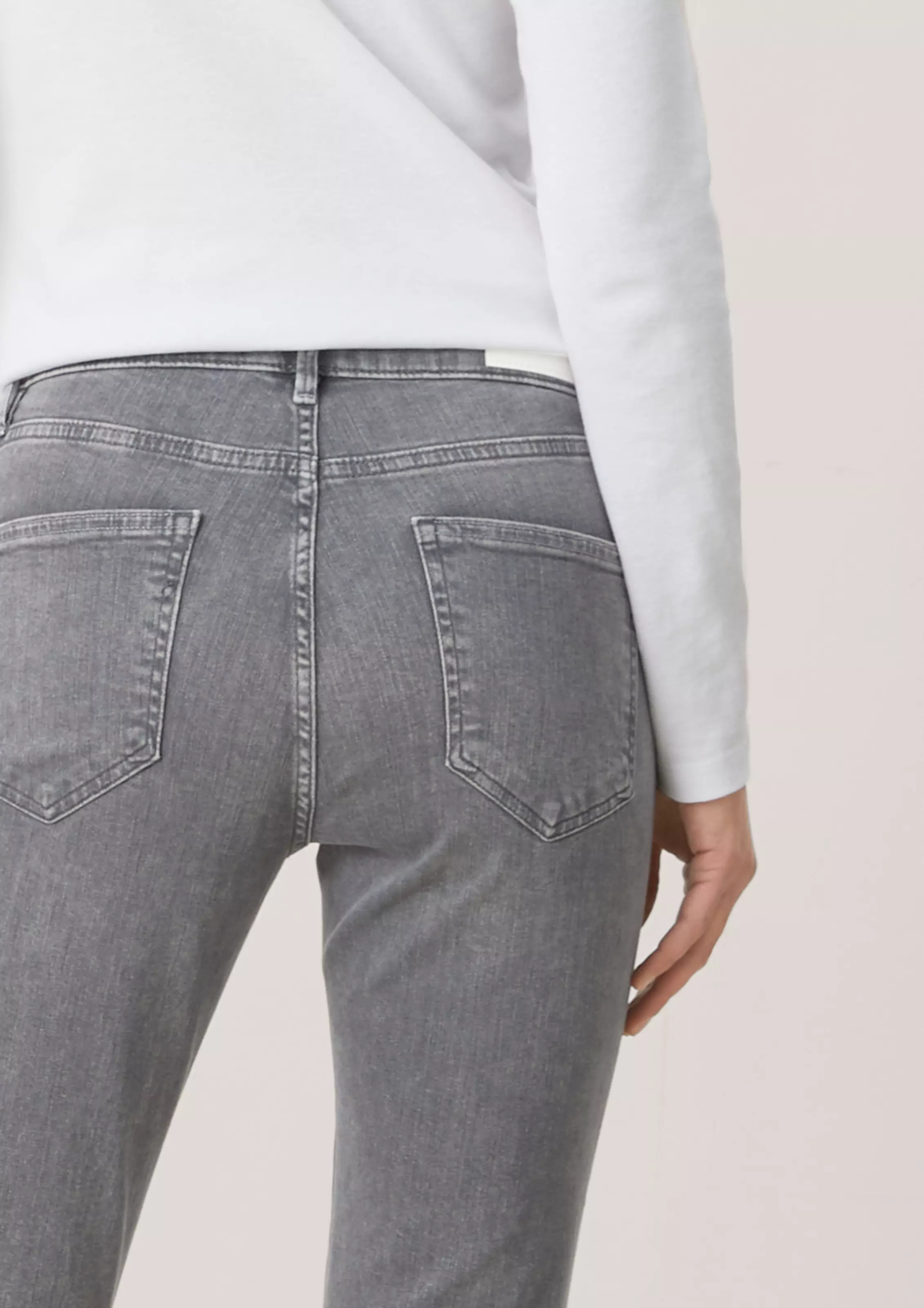 s.Oliver Betsy Slim Fit Mid Rise Jeans
