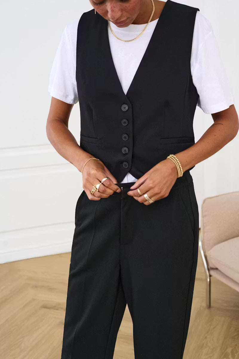 Kaffe KAsakura Black Straight Leg Tailored Trousers – Side Pockets Zip Fly Ankle Length | Women