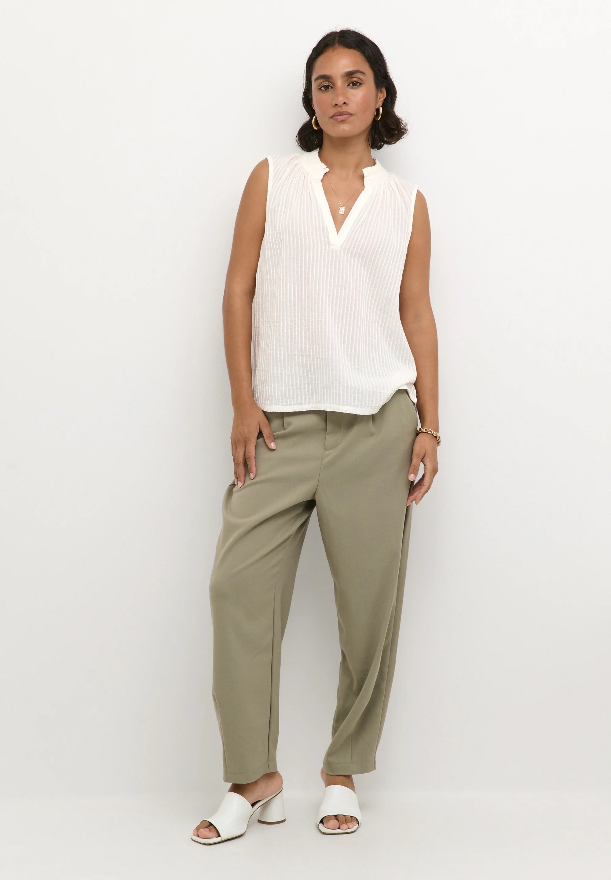 Kaffe KAalice Cream White Pleated Ruffle Collar V-Neck Sleeveless Top – Relaxed Fit | Women