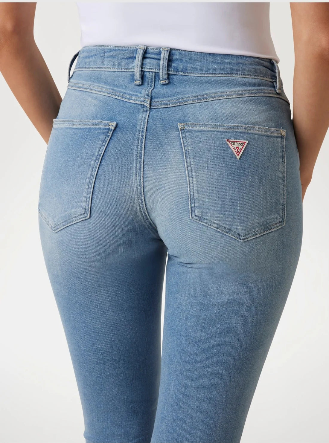 Guess 1981 High-Rise Skinny Jeans – Carrie Light Wash